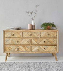 Parquet chest of drawers